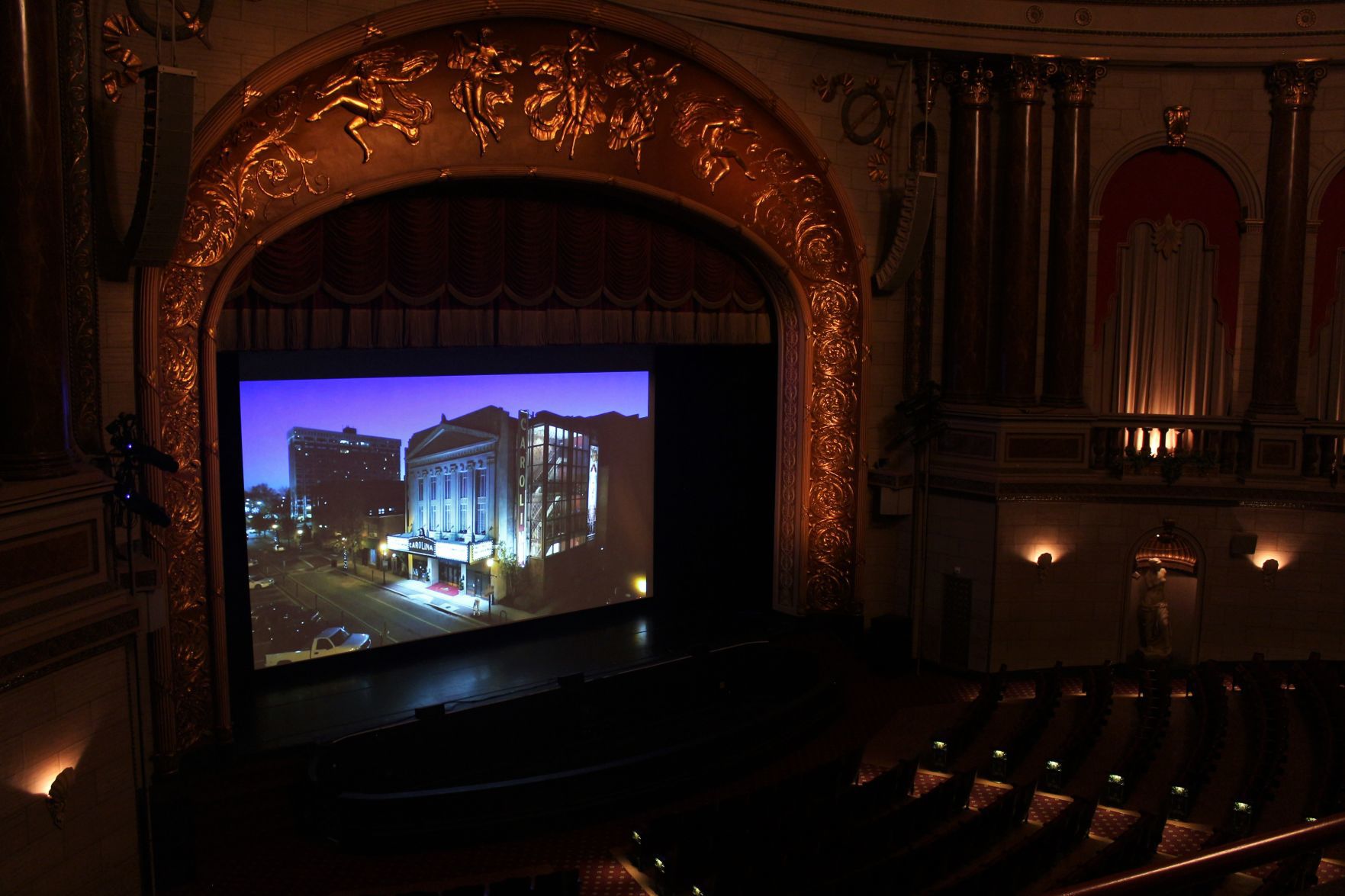 Greensboros Carolina Theatre installs new HD video projector photo