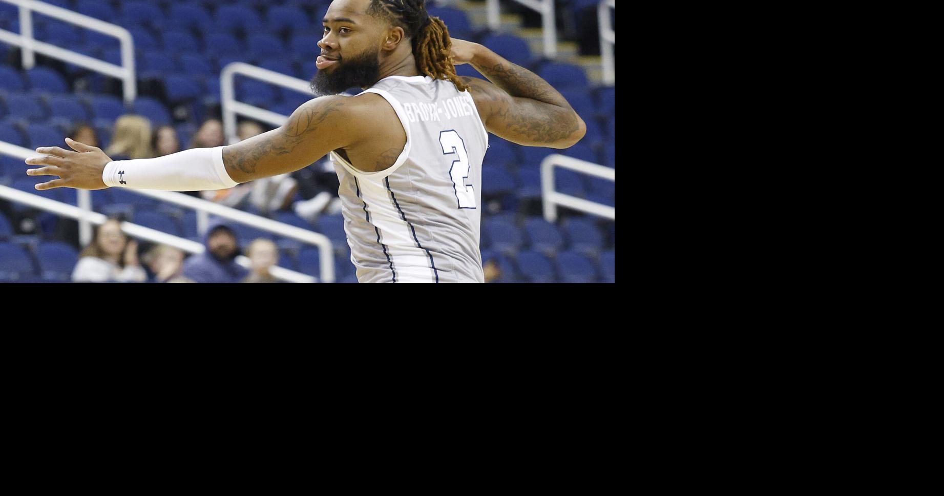 Photos UNC Greensboro defeats Wofford 82 to 59