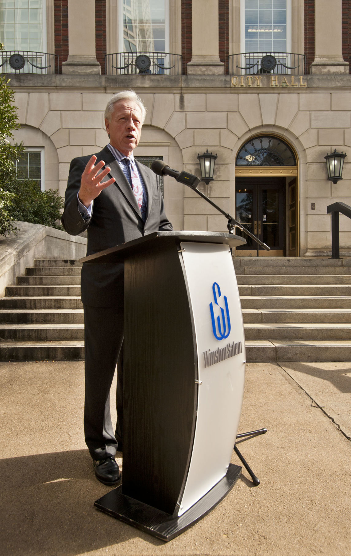 BB&T move leaves WinstonSalem Mayor Allen Joines 'disappointed' but he