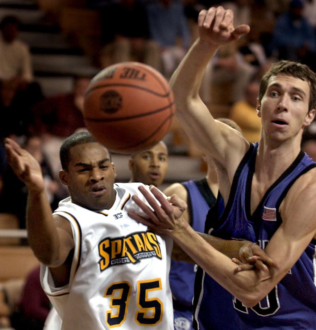 Bristow S 3s Get Uncg Past Furman Basketball Greensboro Com