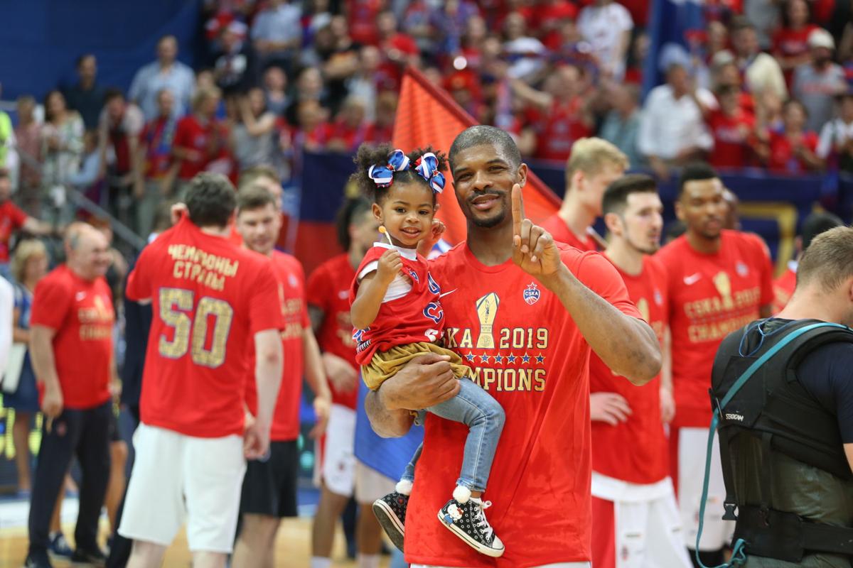 Q A Catching Up With Former Uncg Basketball Star Kyle Hines