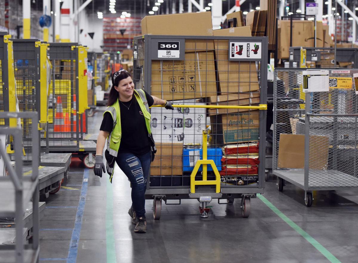 Amazon Begins Hiring 1 000 Full Time Jobs At Kernersville Fulfillment Center Greensboro Com
