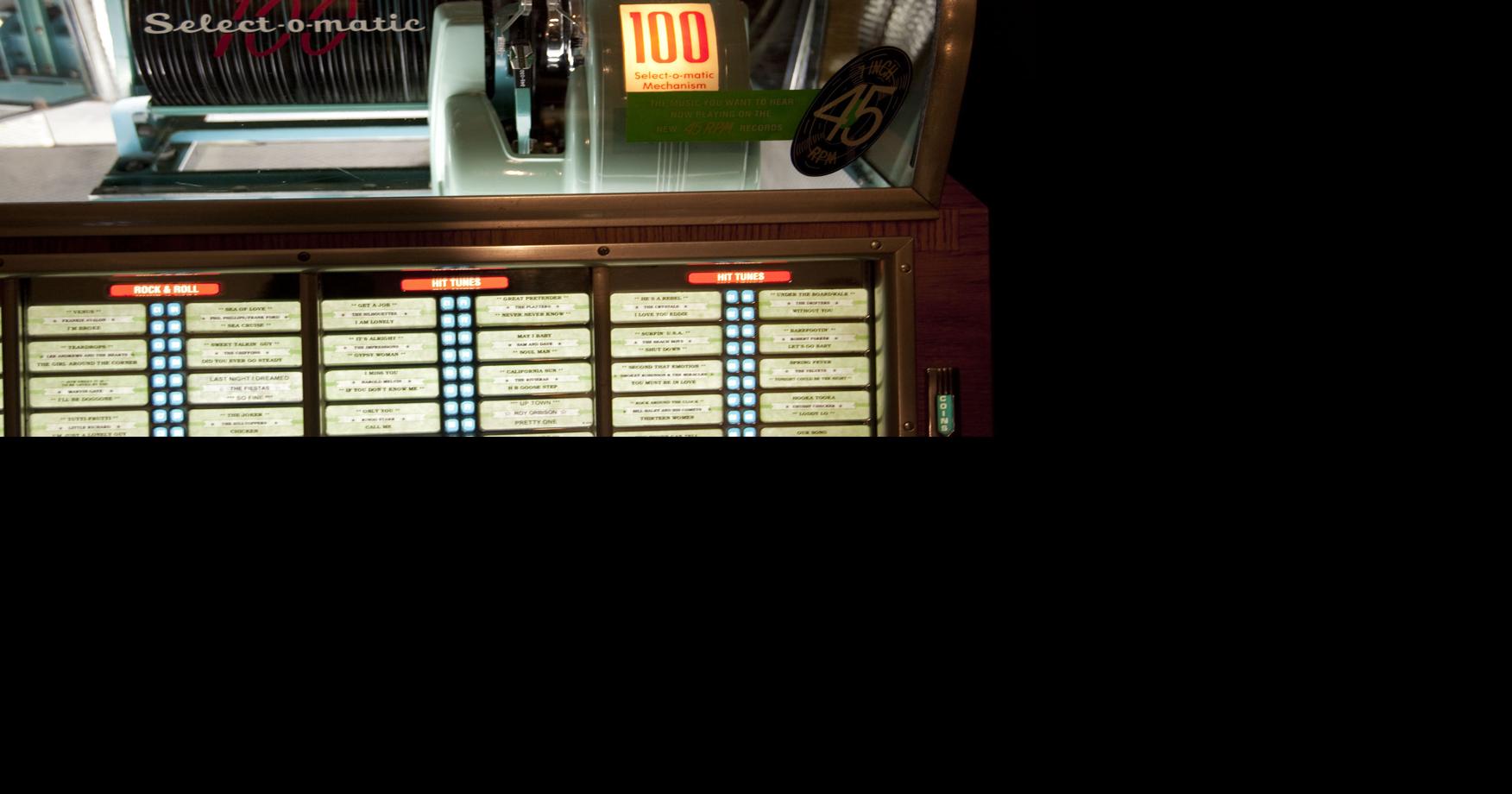 Seeburg Select-O-Matic 100 45RPM Jukebox