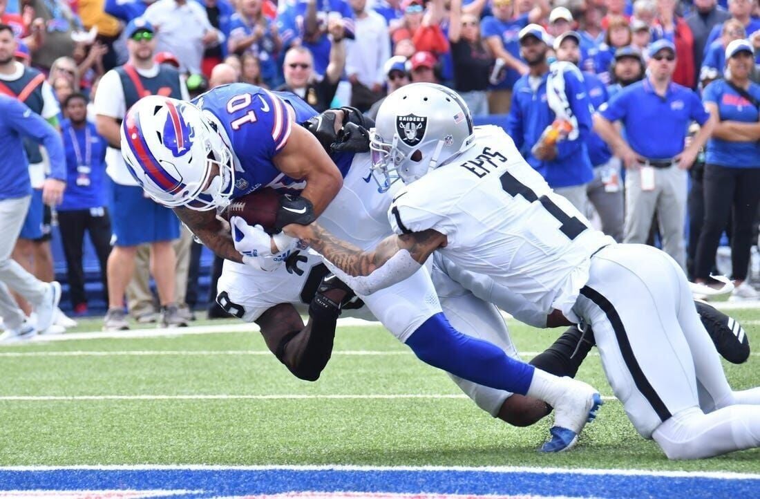 Allen and the Bills bounce back from a season-opening dud with 38-10 rout  of the Las Vegas Raiders