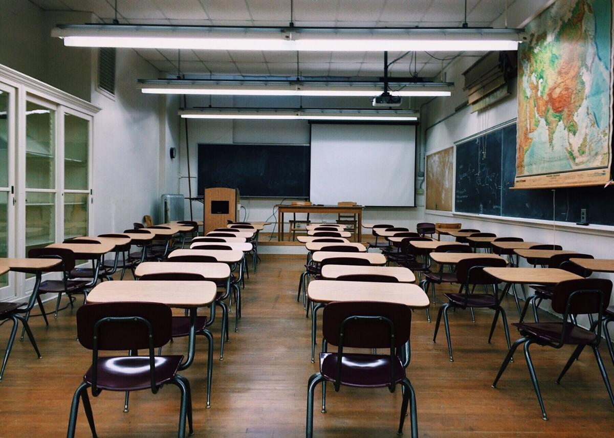Classroom school desks generic