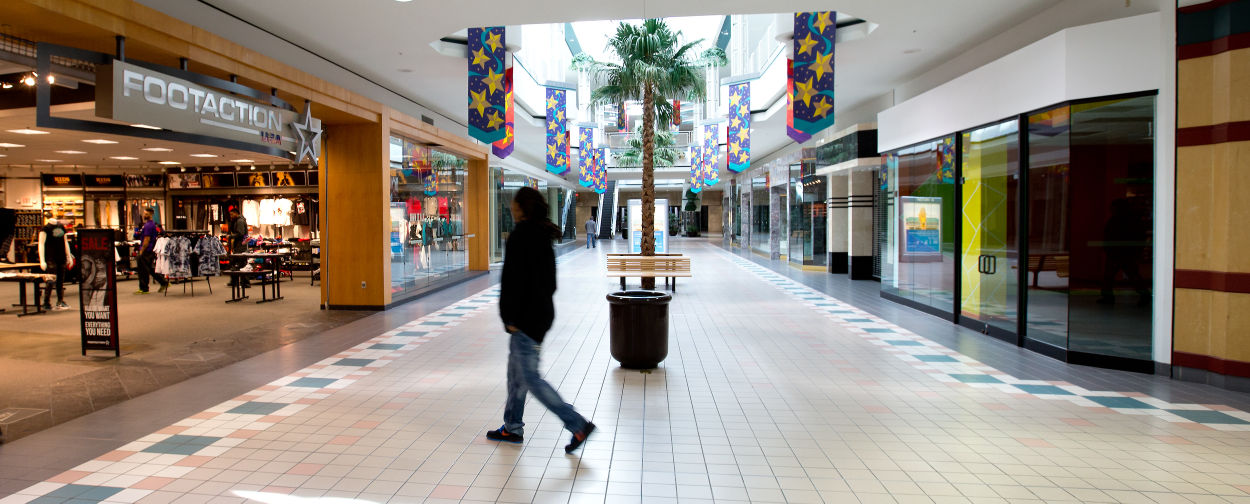 oak hollow mall remains stuck local business greensboro com bath and body works oak hollow mall