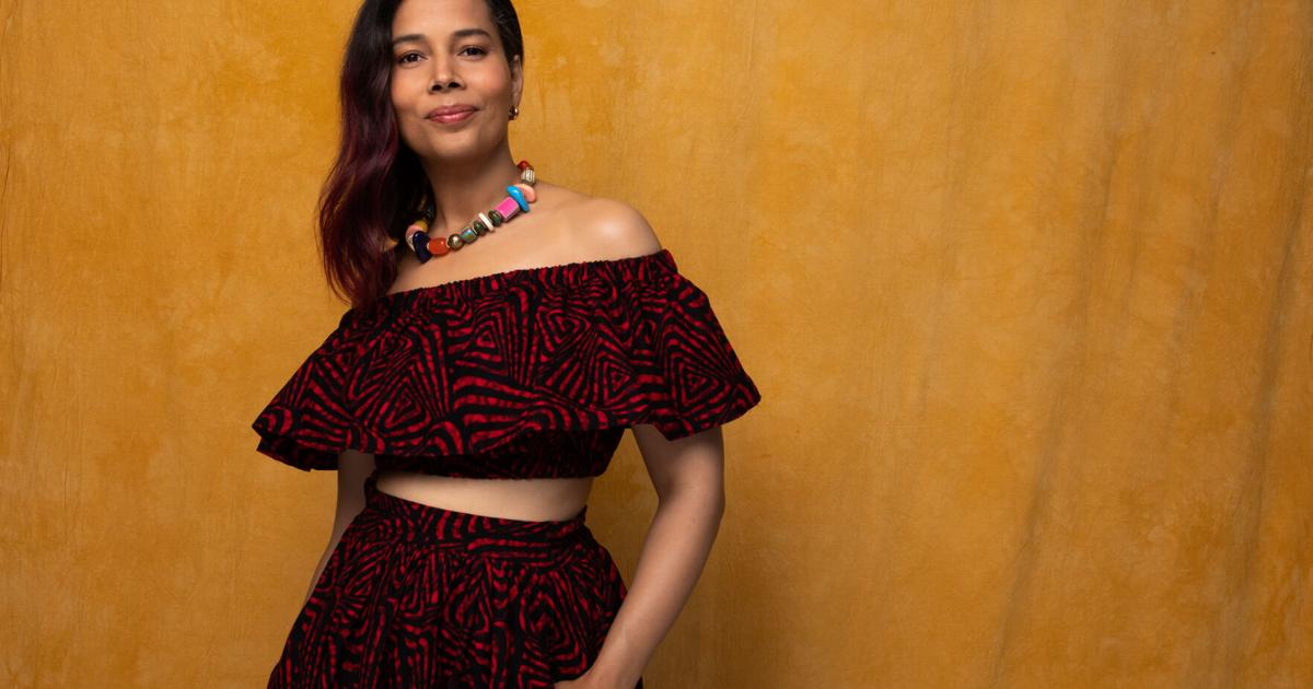 Rhiannon Giddens New Opera At UNC Demands A Fresh Look At Old Slavery Story rhiannon-giddens-new-opera-at-unc-demands-a-fresh-look-at-old-slavery-story