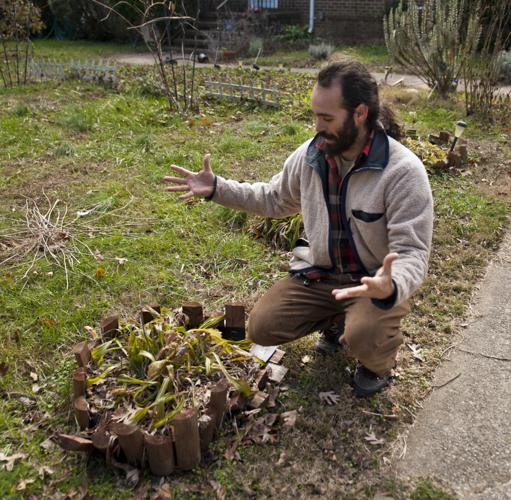 Amy Dixon - Edible Landscaping