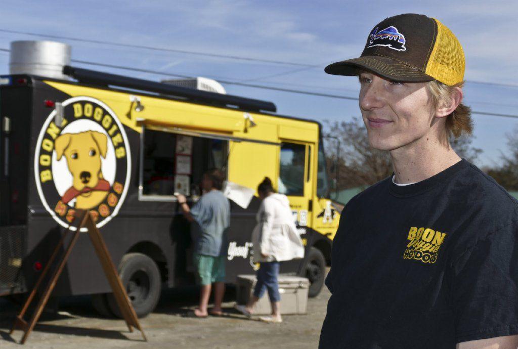 Boone Doggies Truck Owner Opens A Brick And Mortar Restaurant In Yadkinville Dining Greensboro Com
