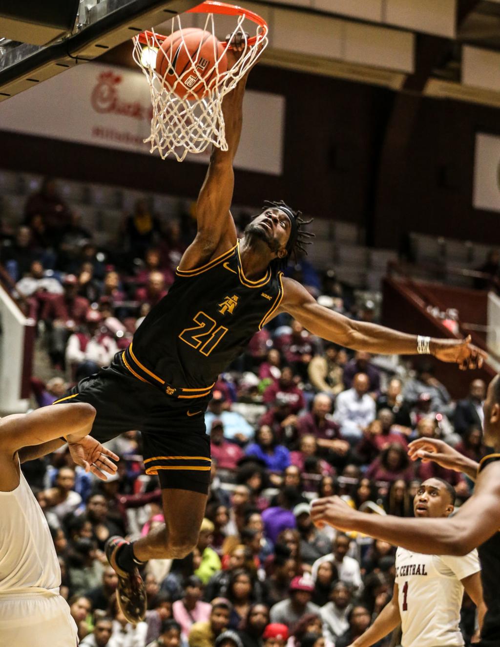 Aggies Will Jones Named Meac Coach Of The Year 3 A T Players