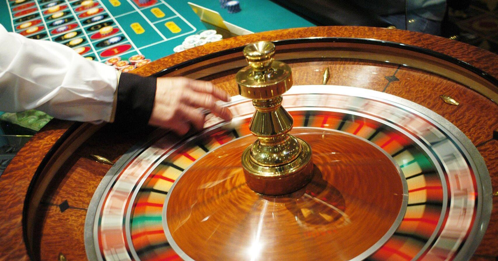 Rockingham residents say no deal to casino - Vimarsana News