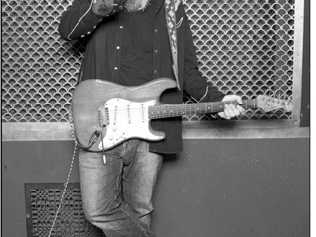 Earle Notches Another North Carolina Visit Greensboro Com