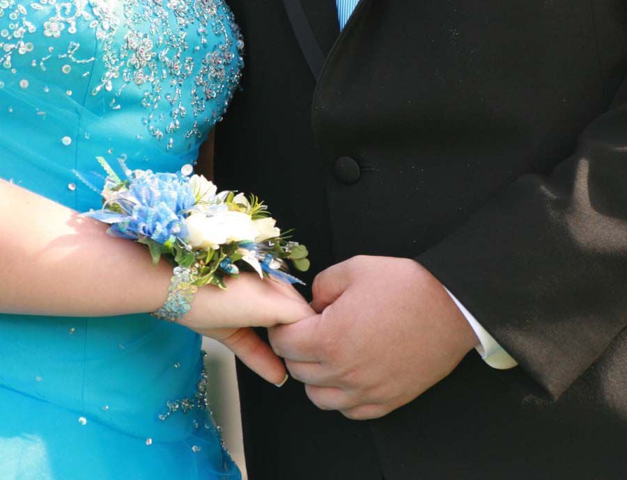 Greensboro popup shop will offer free prom wear