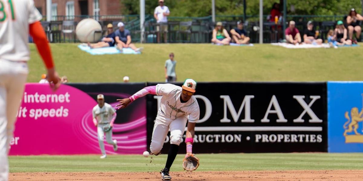 Grasshoppers Close Out Regular-Season Home Games With 10-7 Victory Over Spartanburgers