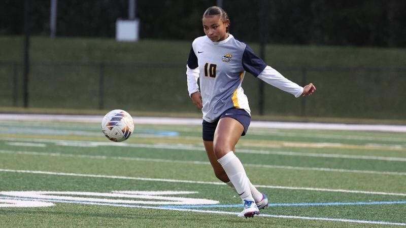 FOLLOW LIVE: Women's soccer plays last game of the season on the road against Hollins at 4:30 p.m. Wednesday