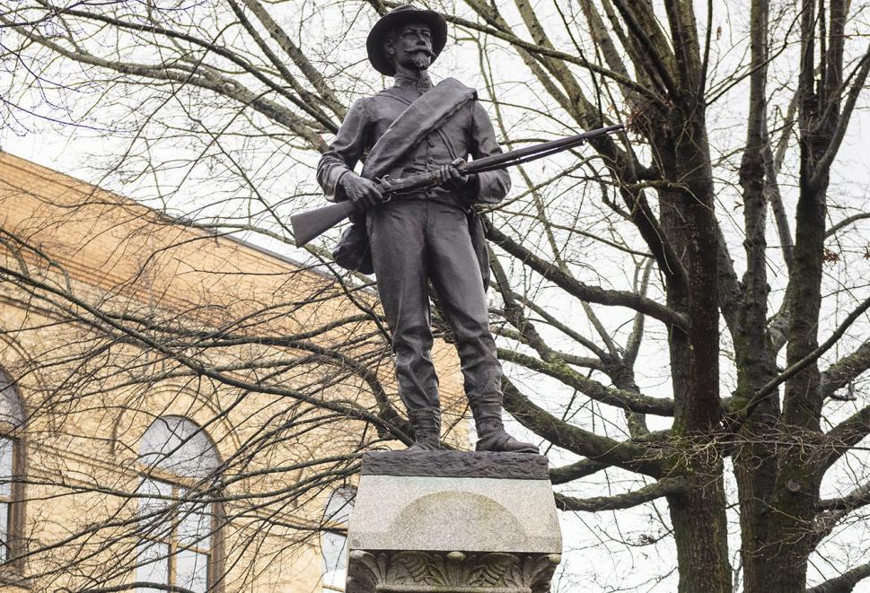 Lexington sues to remove Confederate statue