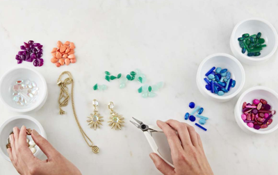 Kendra Scott Color Bar