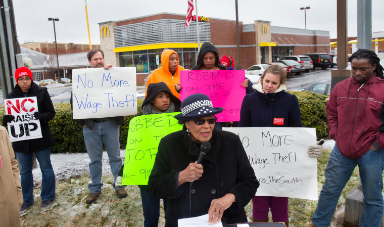 003_nk_wage protest__Q1V0796.jpg
