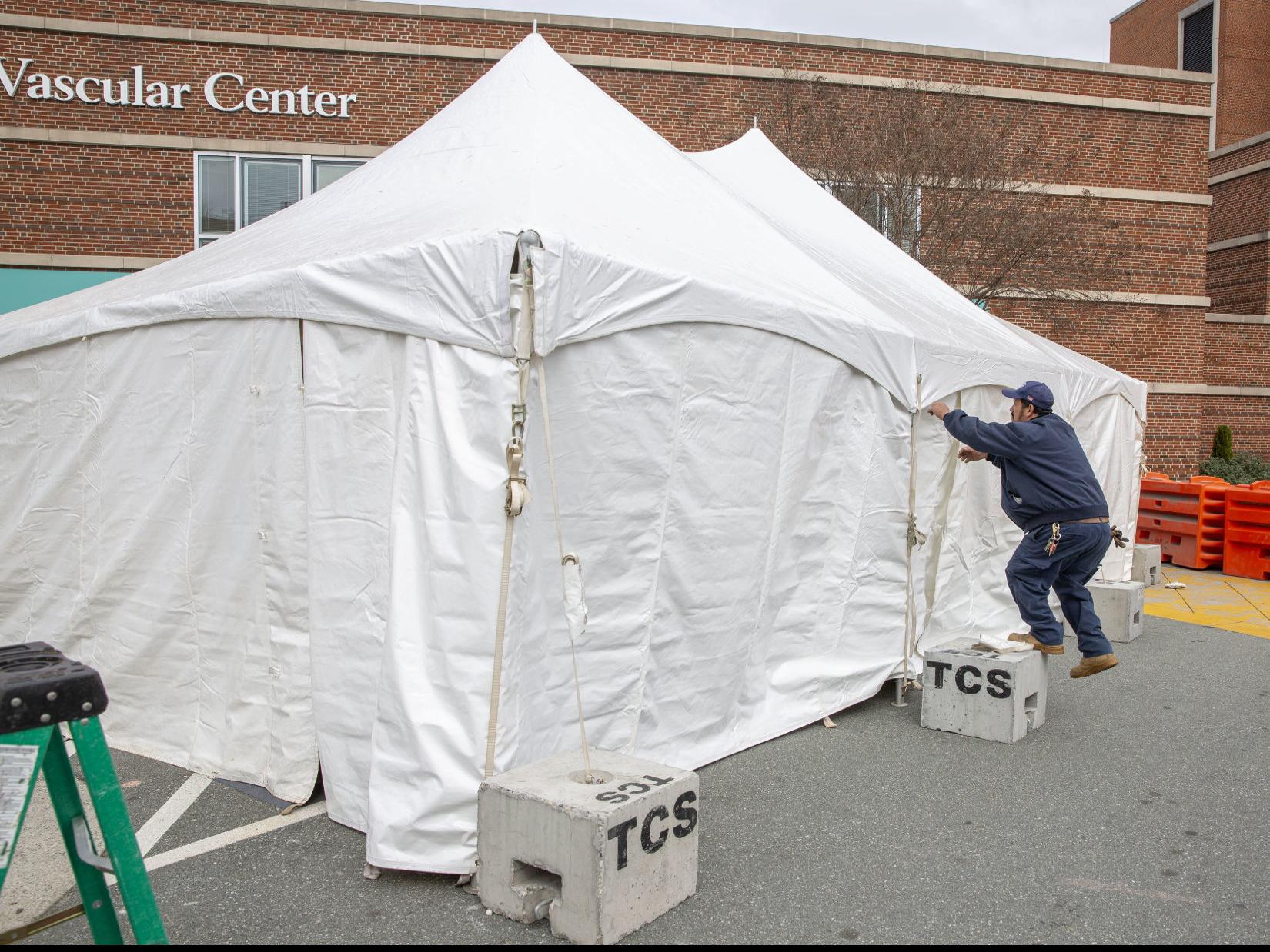 Cone Health Adds Drive Thru Testing Centers For The New Coronavirus But You Ll Need A Doctor S Order Triage Stations Also Being Put In Place Outside Ers Local News Greensboro Com