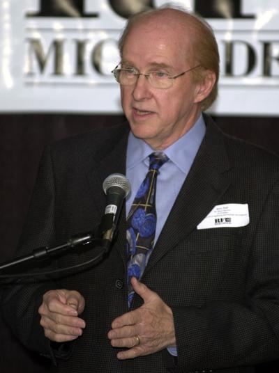 RF Micro co-founder to retire