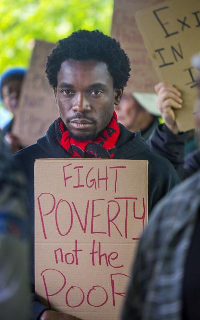 20180425g_nws_panhandling_morris (copy)