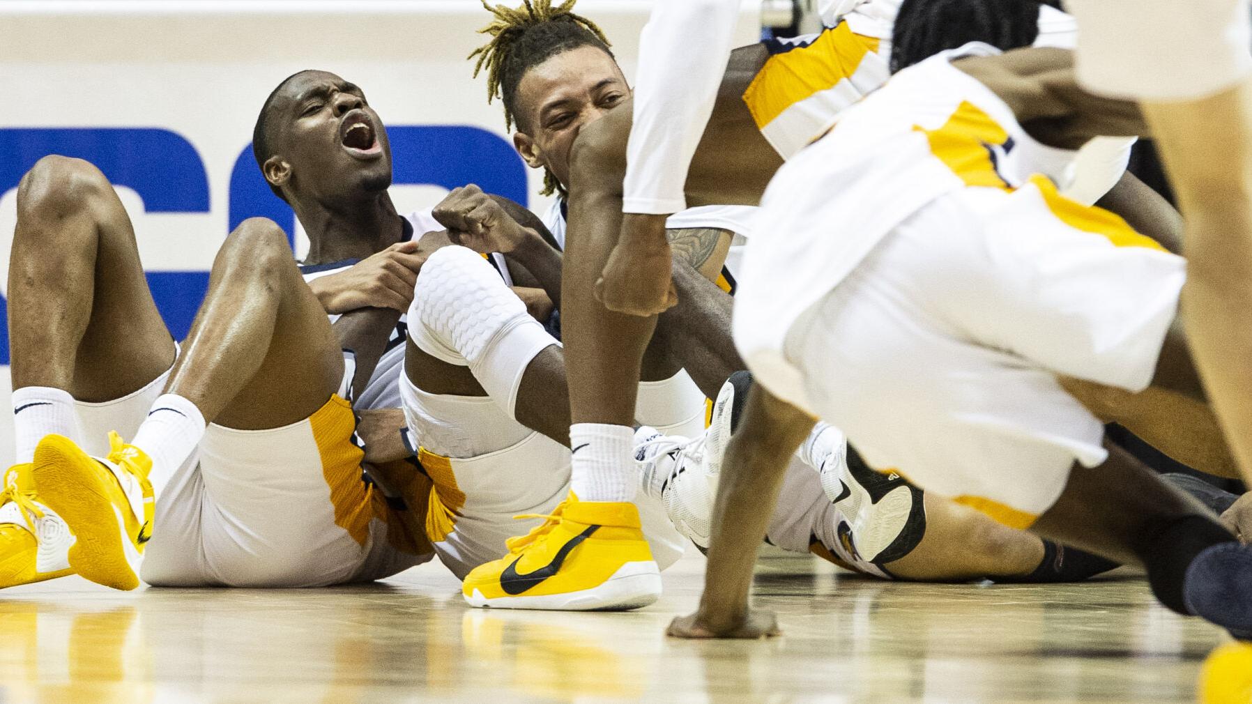 Uncg Going To Ncaa Tournament After Winning Southern Conference Tournament Championship College Greensboro Com Socon Uncg Basketball Tournament 2022