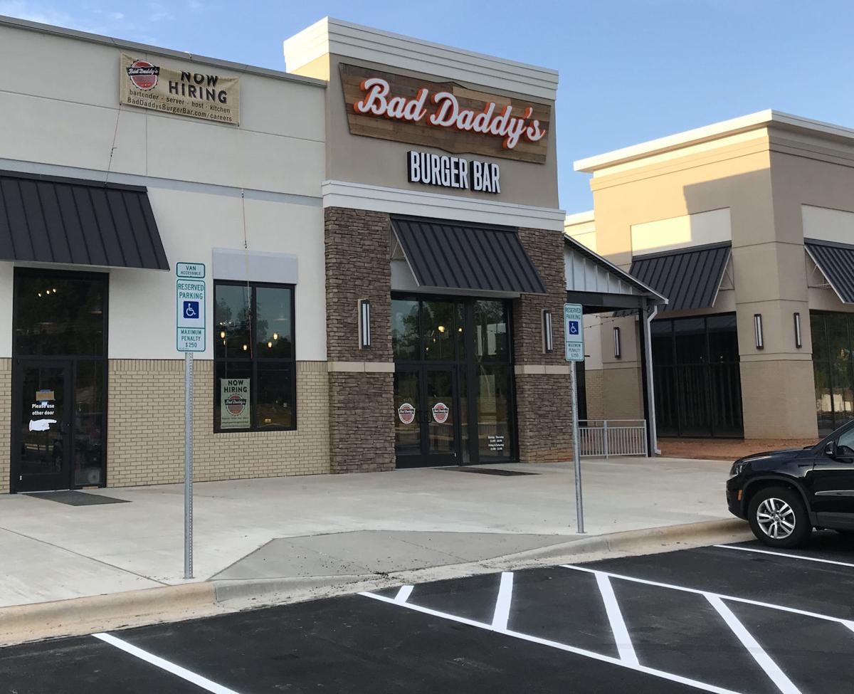 Short Orders Burger Chain Opens In Wendover Commons Dining Bad Daddys Burger Bar