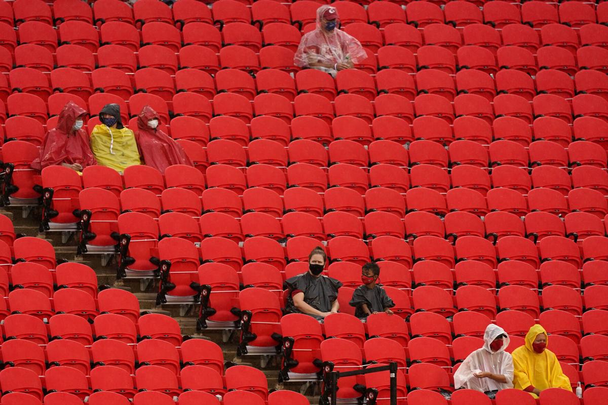 empty-stands-photo