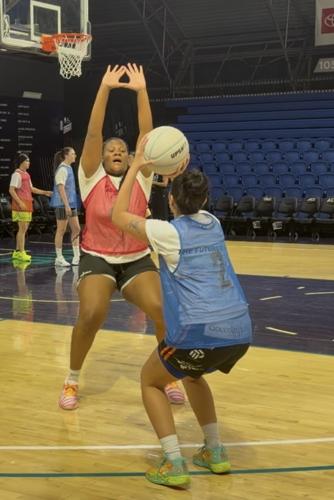 Jazmin Harris plays defense during UpShot League Showcase