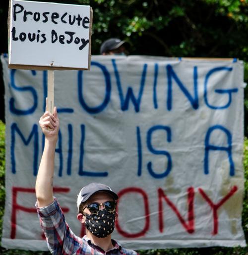 Louis DeJoy Protest (copy)