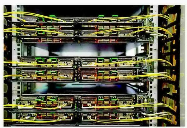 Report: Feds will ban Chinese data center devices