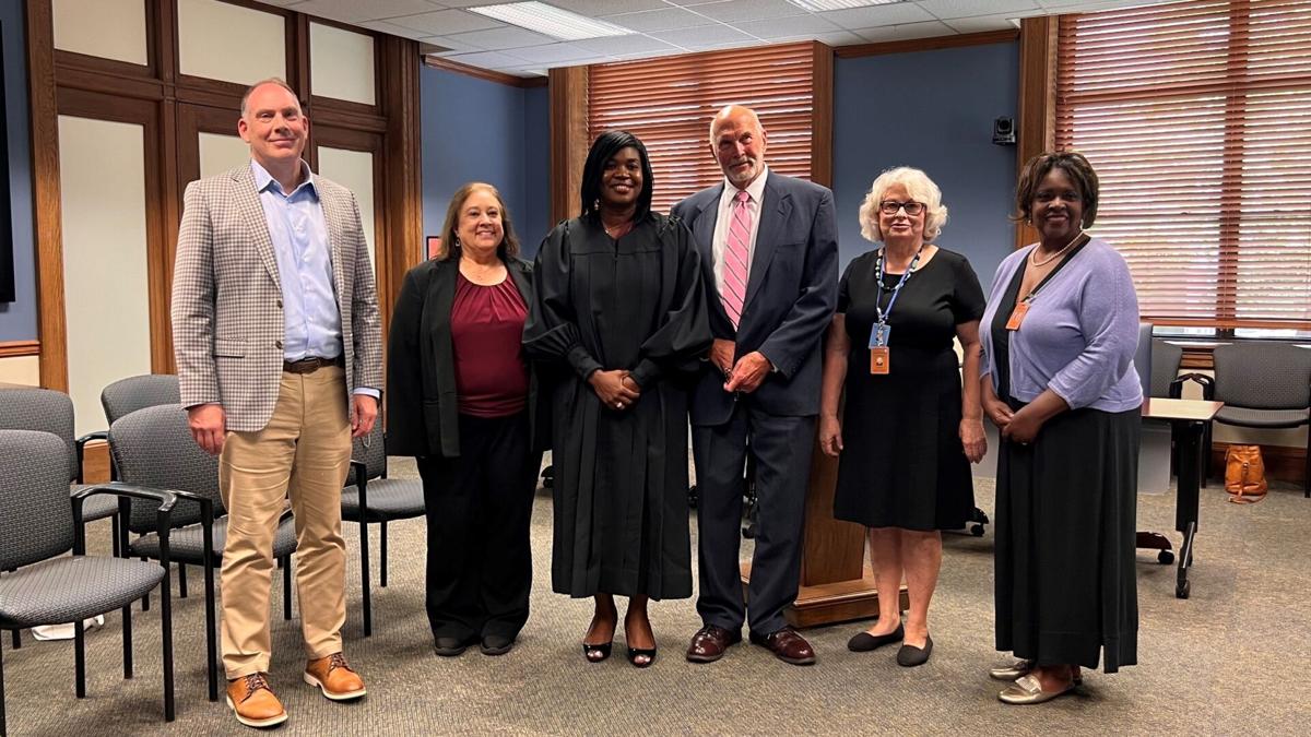 Guliford County elections board sworn in with new chairman