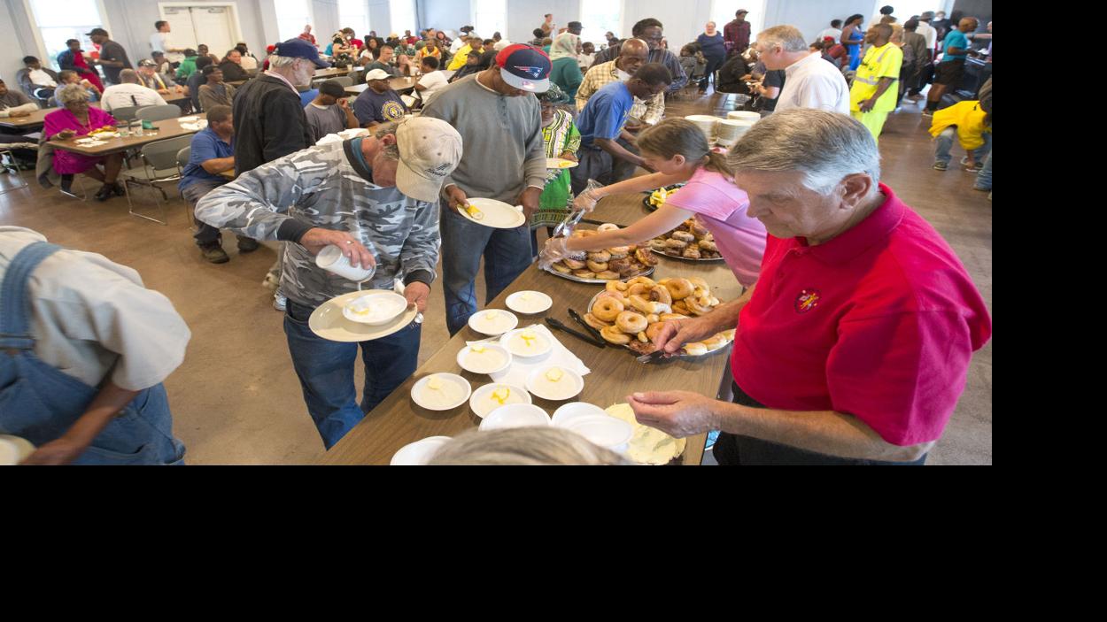 Guide To Free Meals In Greensboro Reveals Depth Of Food Insecurity Video Latest News Greensboro Com