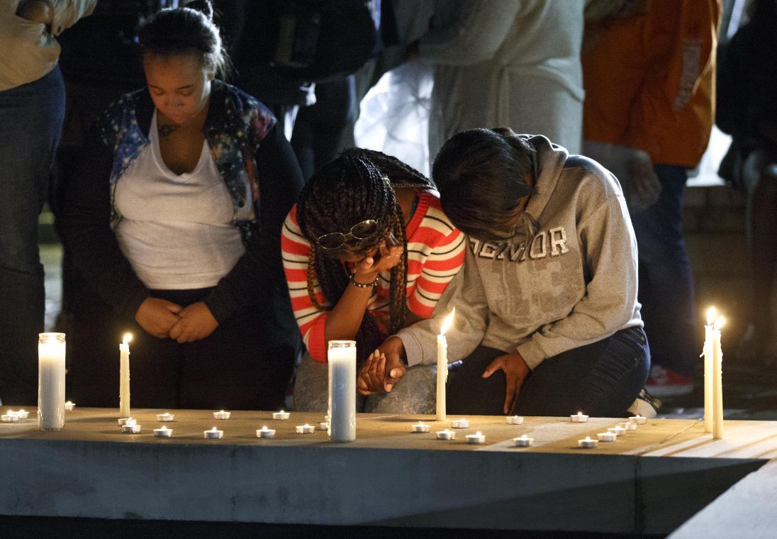 01_lh_Carousel_aggie memorial_ 102014A.jpg