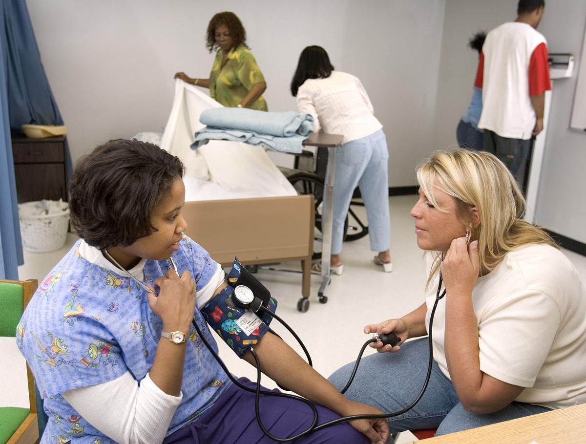 dtt_colleges_081105_dtt_col