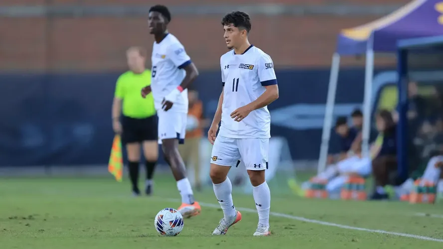 Men's Soccer Hosts ETSU for Senior Day, Regular Season Finale on Saturday
