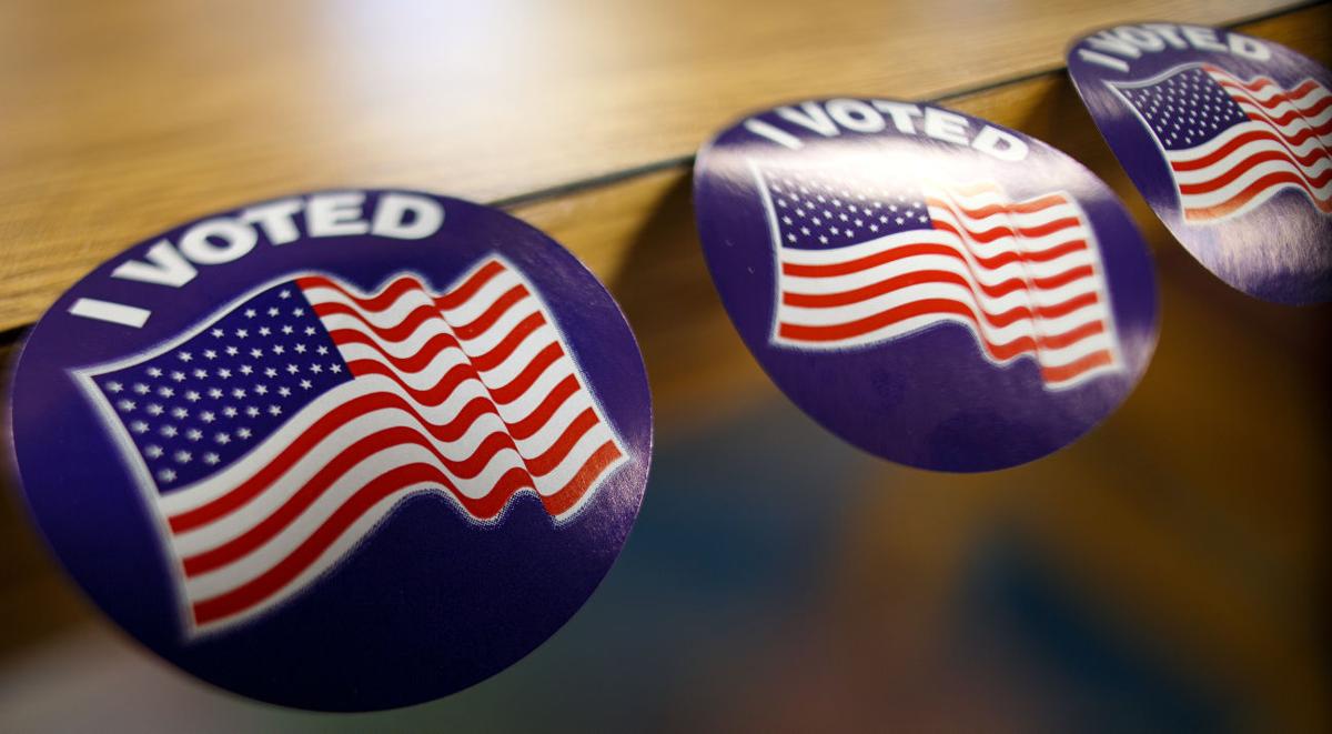 voting 100913_BE4Q3976.jpg vote election