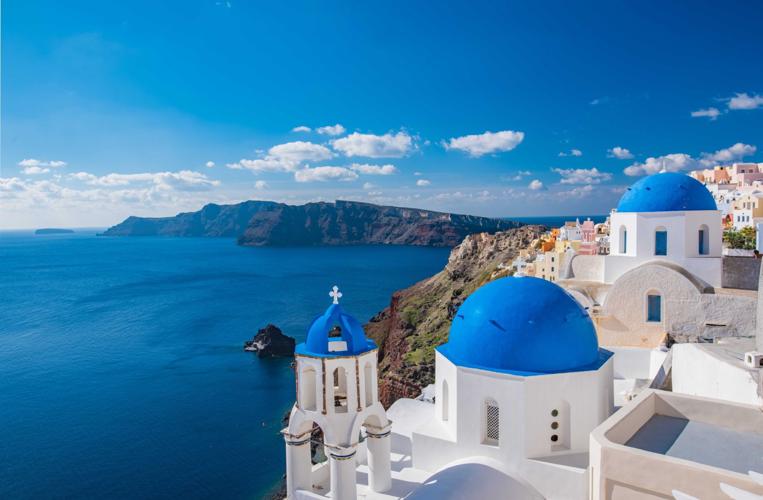 wine santorini island.jpg