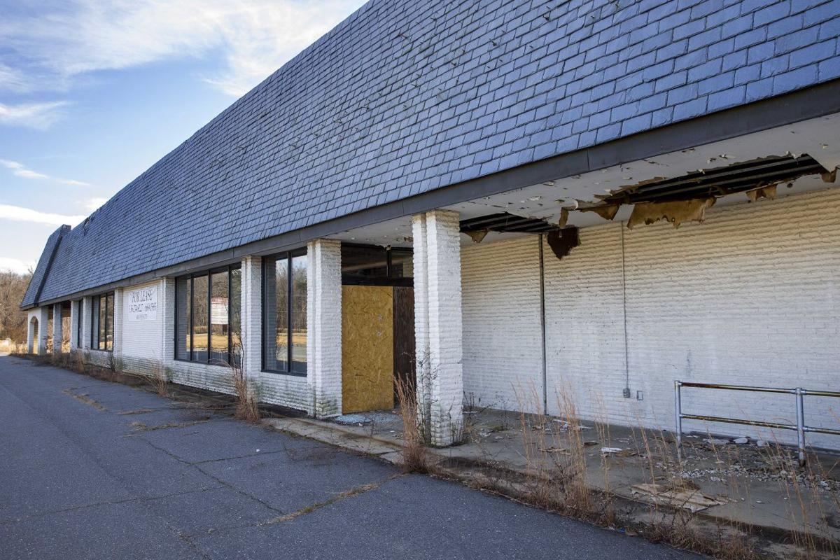 S C Development Firm Buys Forest Oaks Shopping Center Latest News Greensboro Com