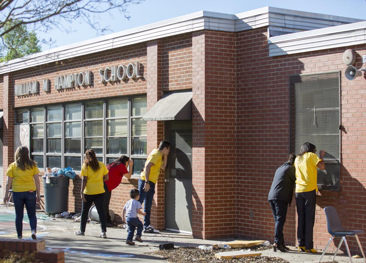 Close Hampton Elementary next year, combine Hampton and Peeler in