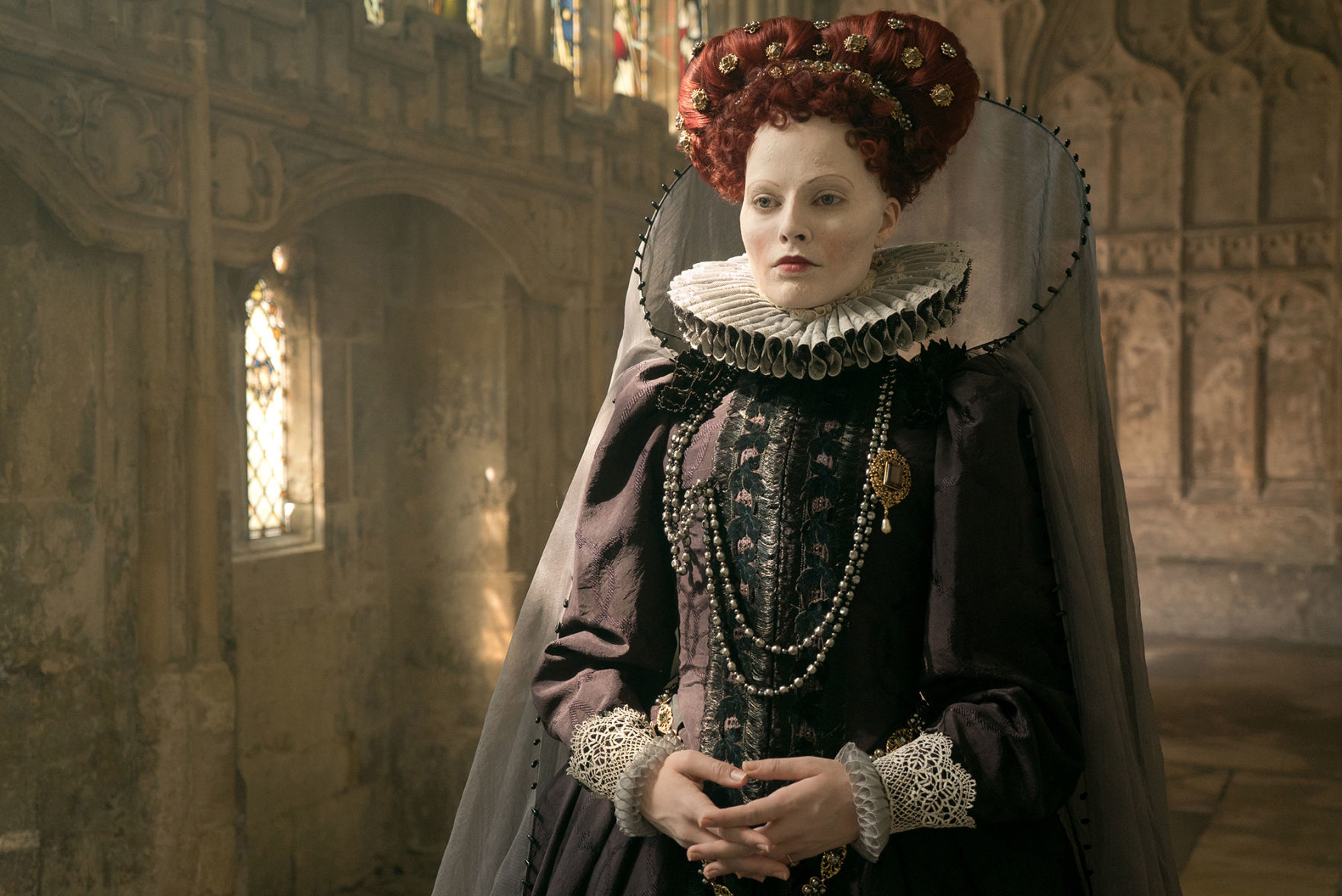 Movie review: 'Mary Queen of Scots' won't surprise you, but it's