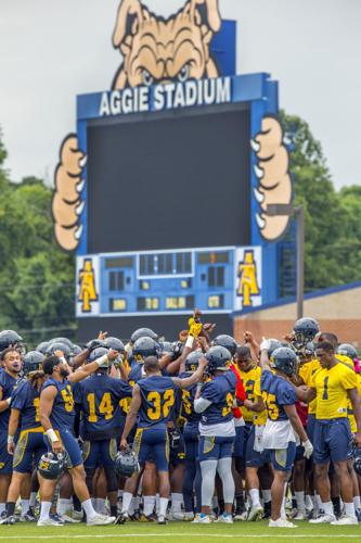 20160805g_spt_aggies_scoreboard