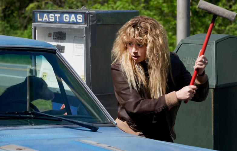 Natasha Lyonne on Revisiting the Mystery-of-the-Week with 'Poker