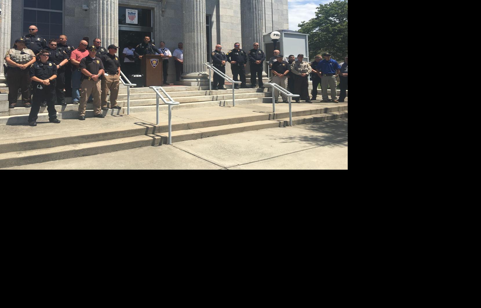 Reidsville Police chaplains host vigil after Dallas shooting News