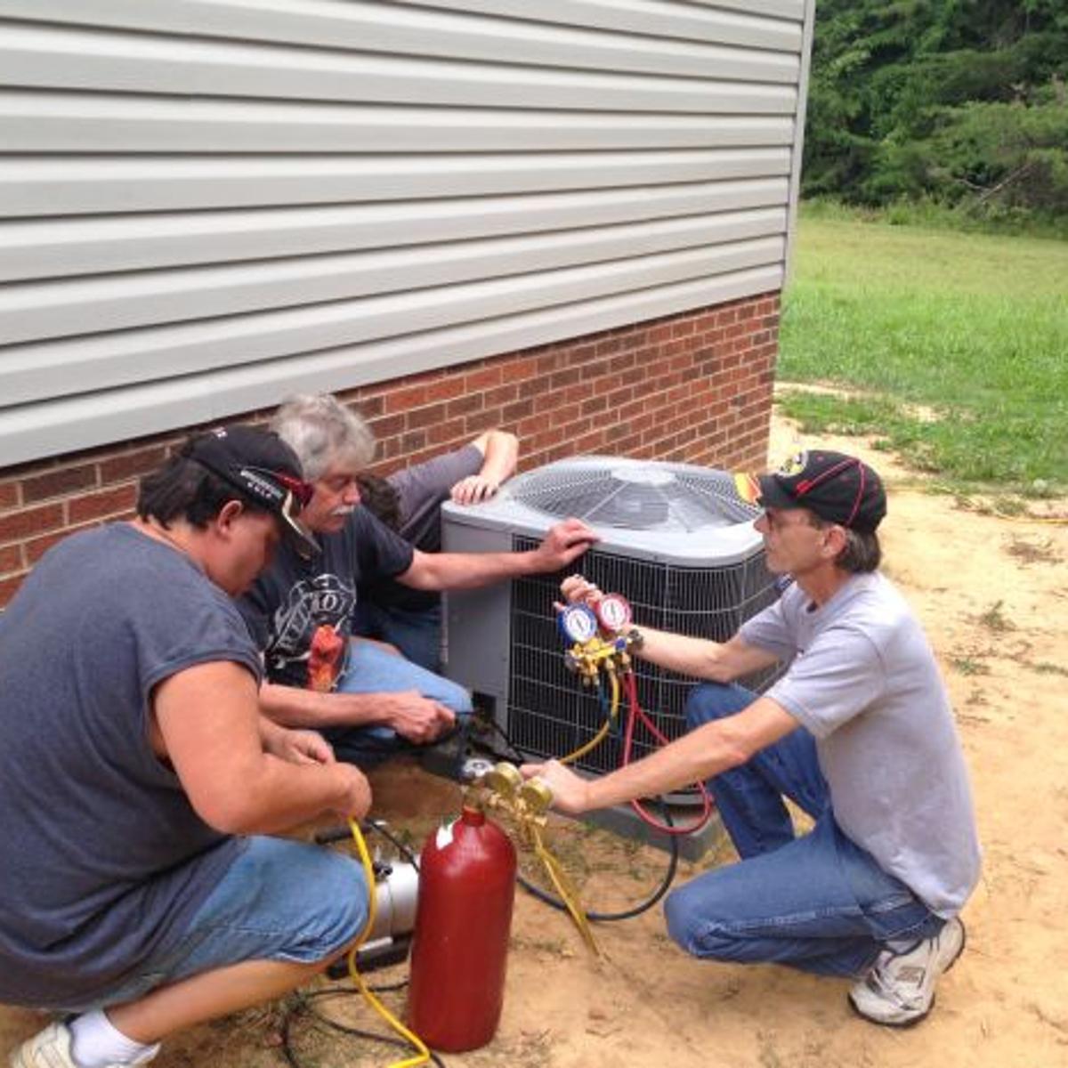 Rcc Students Install Heating And Air In Stoneville Home