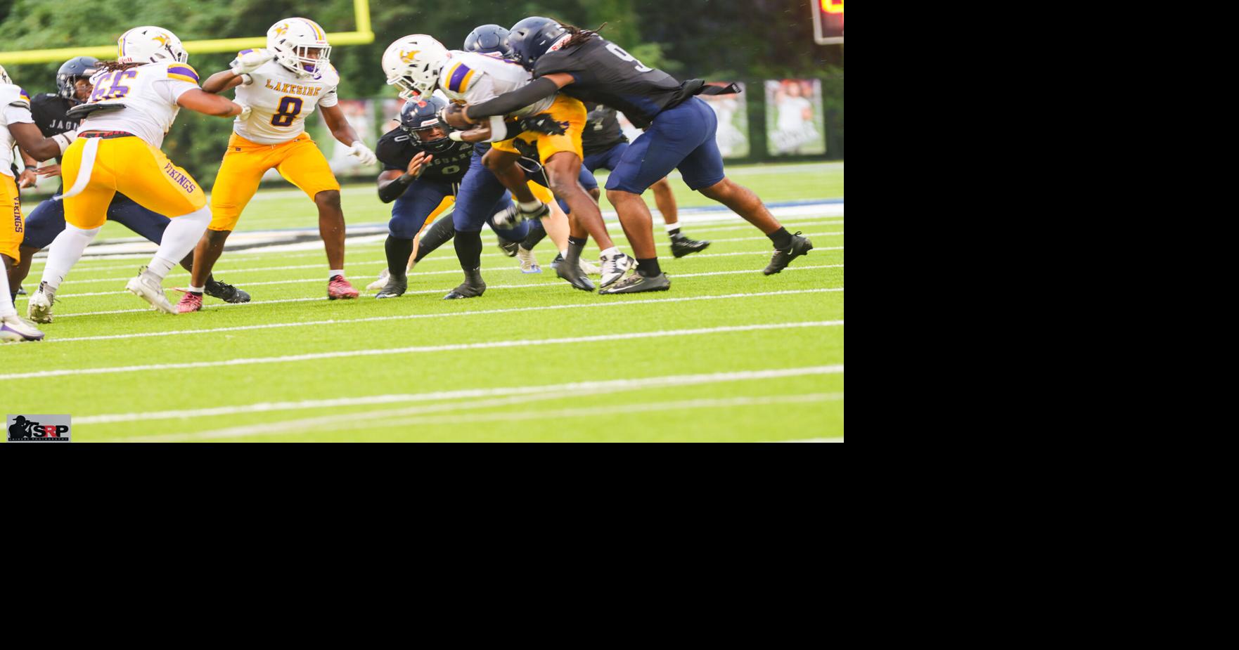 Spalding survives 34-33 nail-biter against Trinity Christian to reach 3-0