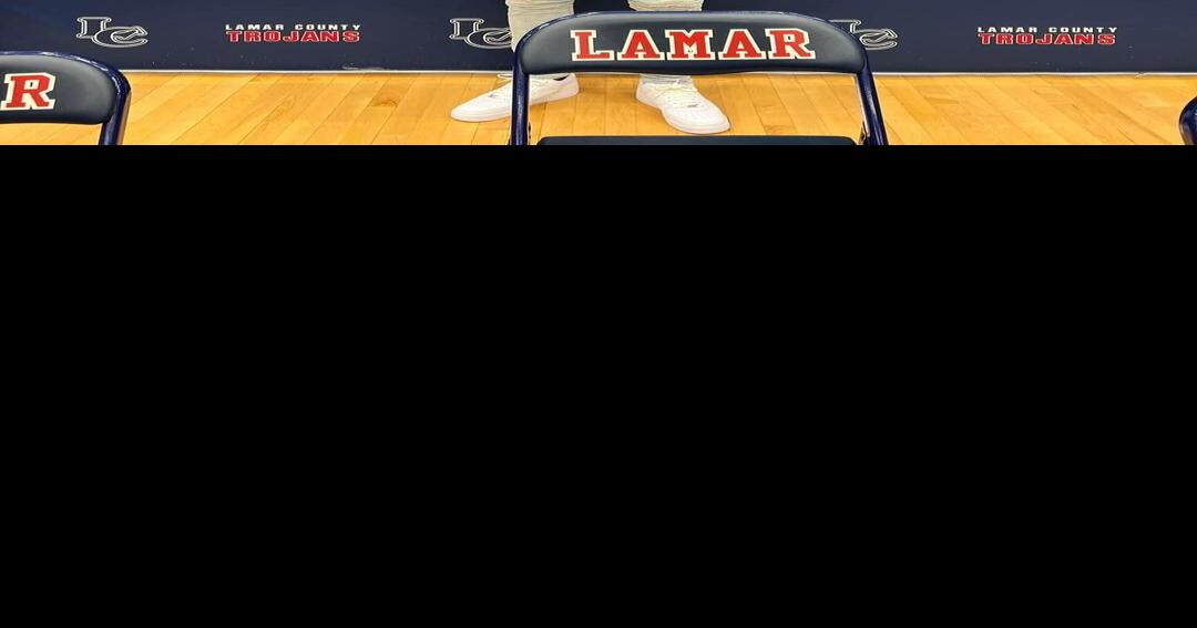 Lamar County's Allen signs with Sports
