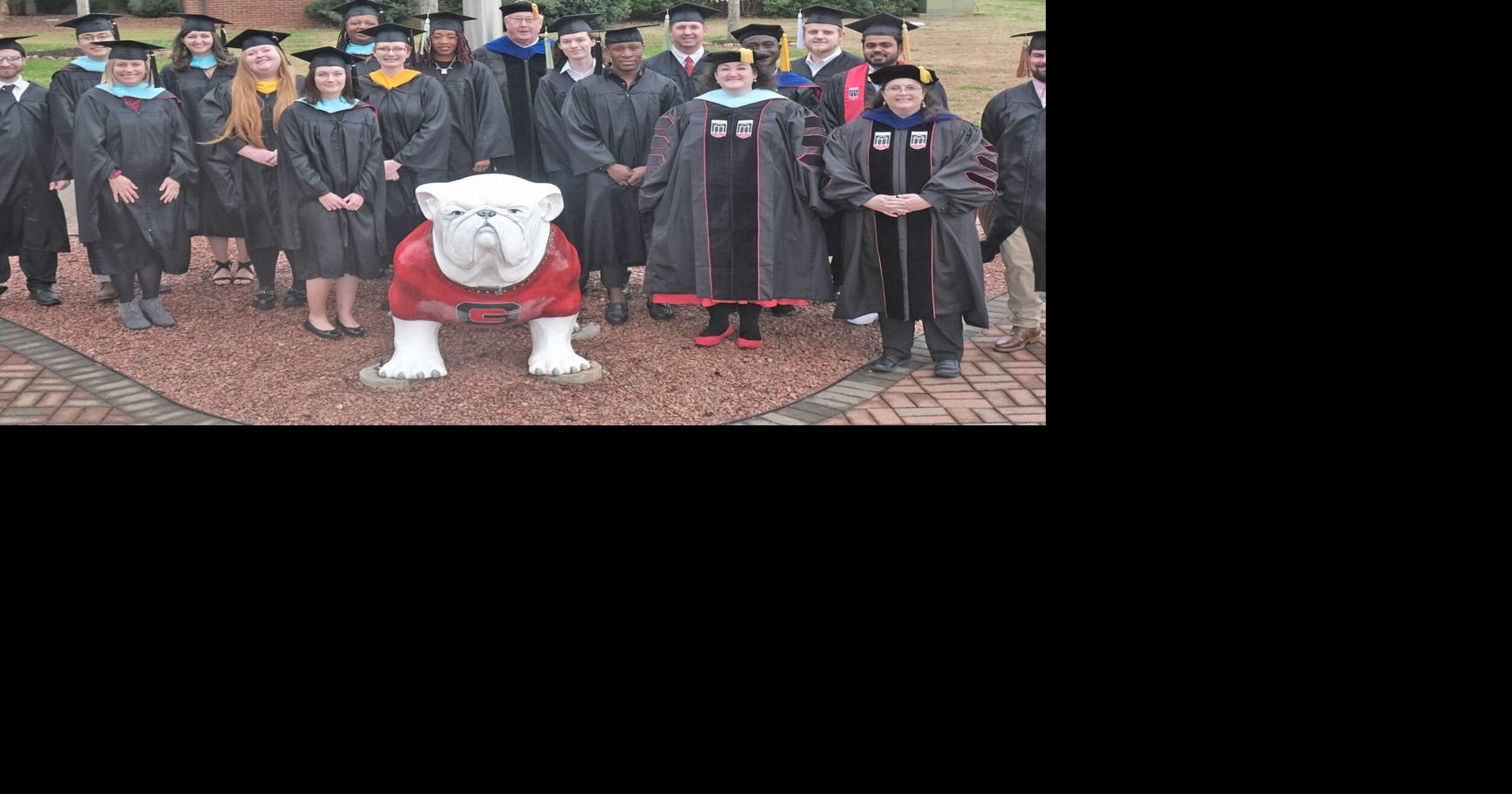 UGA Griffin holds fall commencement | News | griffindailynews.com