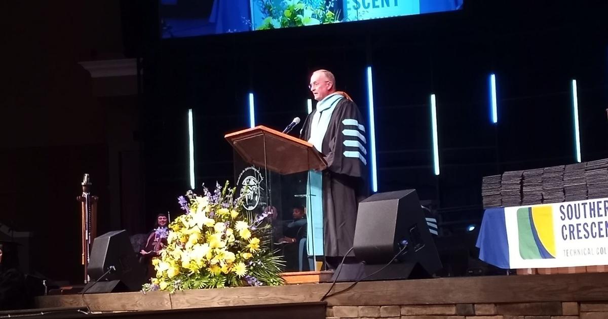 Closing a Chapter: Hundreds of students graduate from SCTC | Education ...