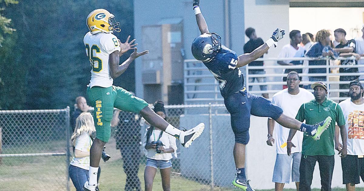 GRIFFIN FOOTBALL Bears to take on Mustangs (w/ standings) Sports